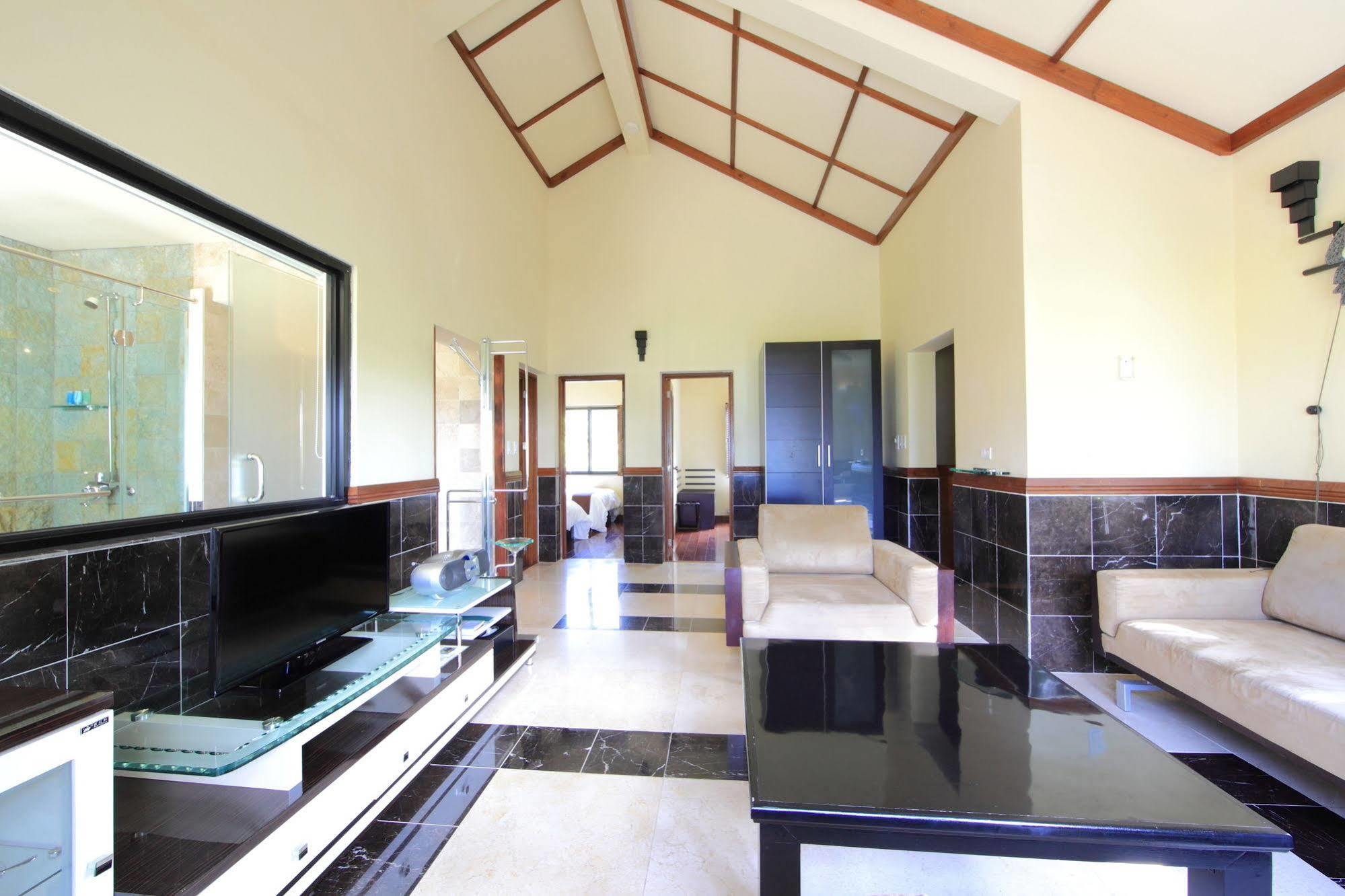 Mariana Resort & Spa San Roque Exteriör bild